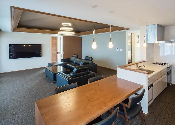 Condominium T-Room