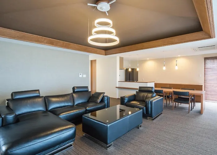 Condominium T-Room