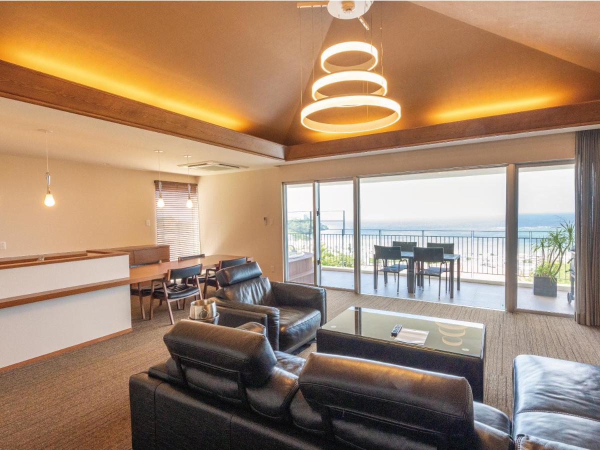 Villa T-room