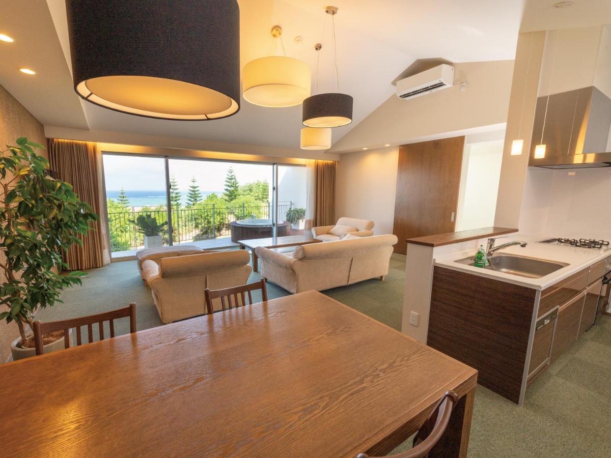 Villa T-room *
